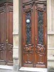 Art Nouveau San Lorenzo 2165 detalle de la puerta